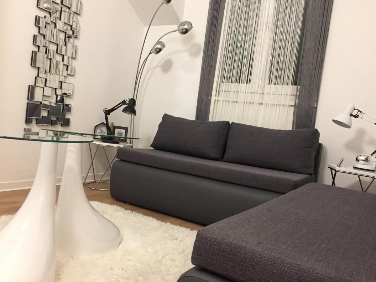 Apartment New Chic Supetar Eksteriør bilde