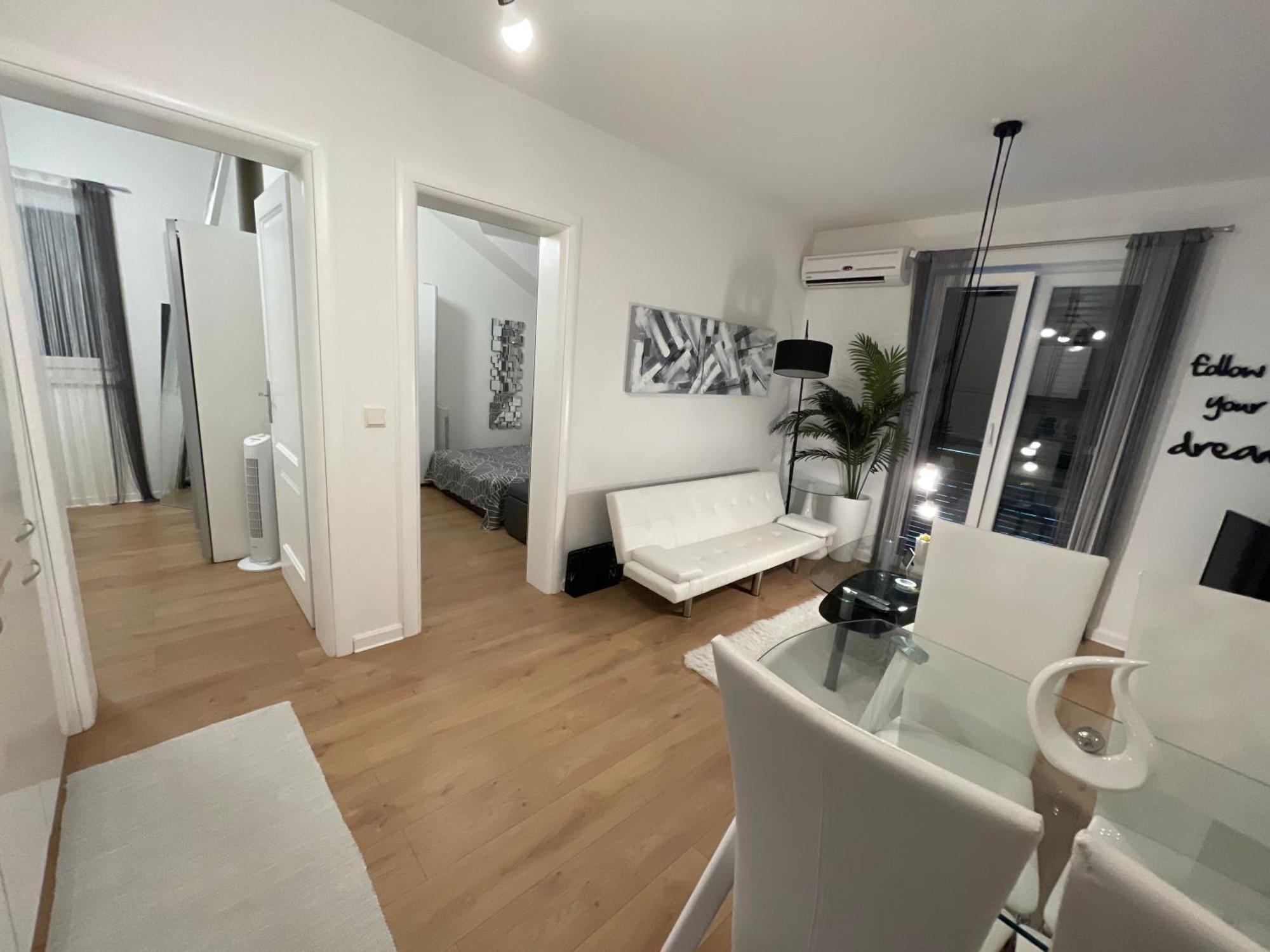 Apartment New Chic Supetar Eksteriør bilde